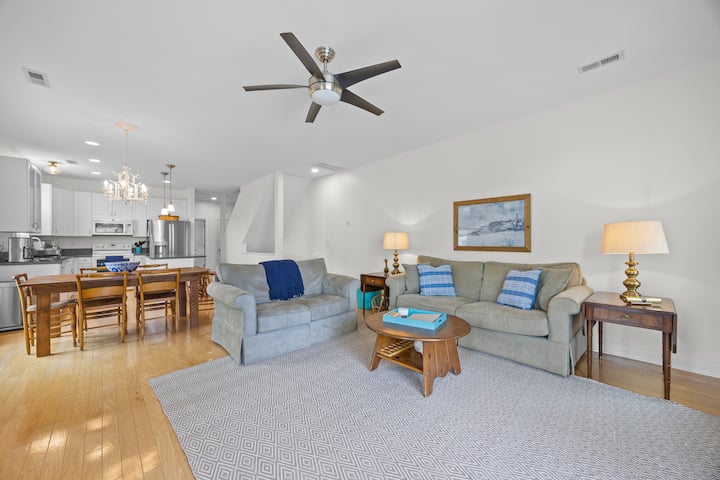 Beachy Chic Family Home | Walk To The Ocean - Kure Beach, NC