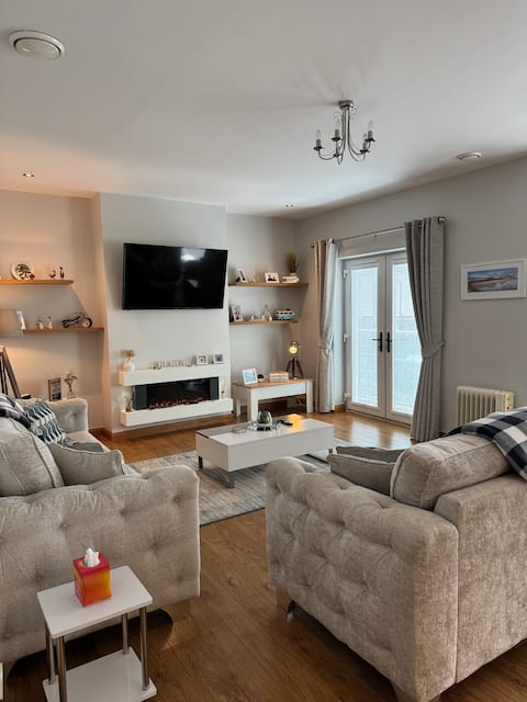 Top Airbnb: Central Portrush Holiday Apartment to Let in Portrush