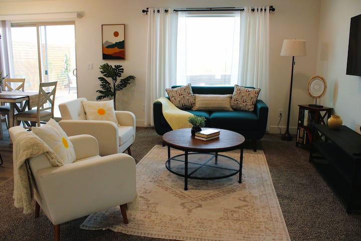 The Sunset Corner - Ideal For Extended Stays - Pasco, WA