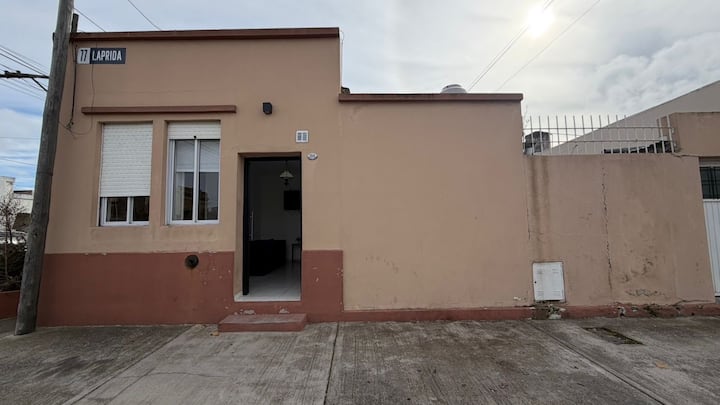 Alojamiento Cómodo En Barrio Lujan - Olavarría