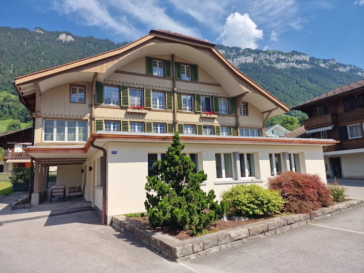 B-post Appartement (Rénové Neuf, Top Emplacement) - 格林德瓦