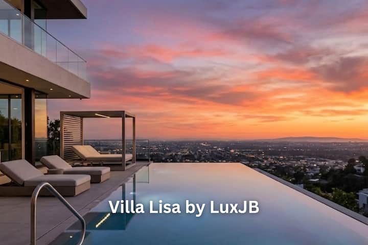 Villa Lisa By Luxjb | 10 Bed | 20 Ppl | Pickleball - Santa Monica, CA