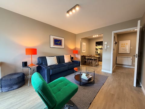 Top performing Airbnb: Stylish Merchant City Flat | Sleeps 4 in City Centre