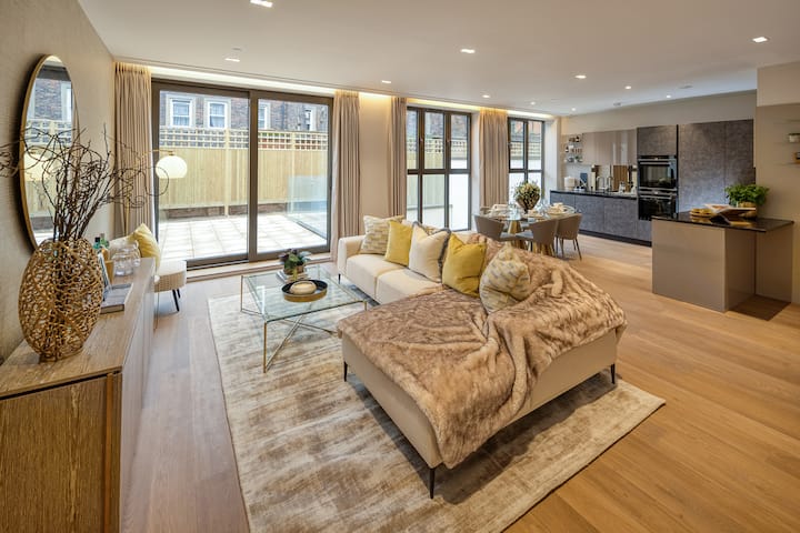 Luxury 3 Bedroom Two-level Apartment With Garden - Kingston-upon-Thames