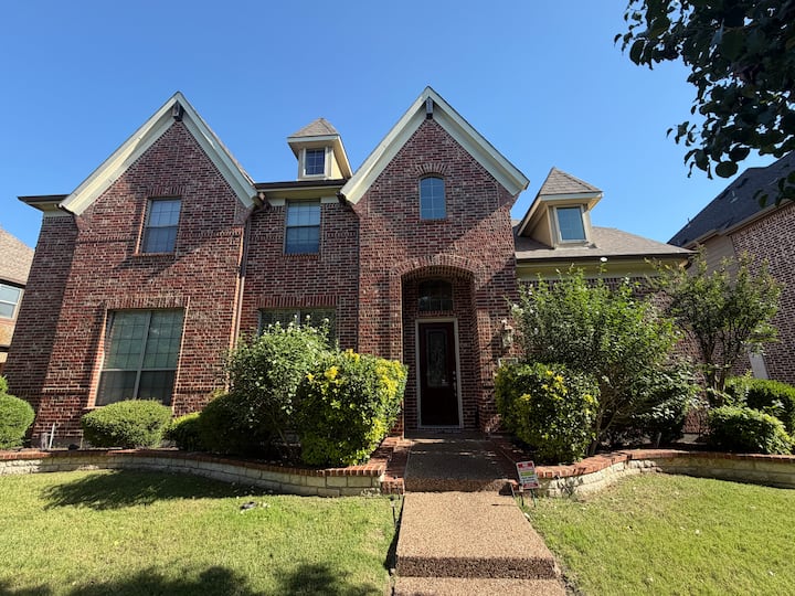 Luxury Living For Summer And World Cup Games. - Little Elm, TX