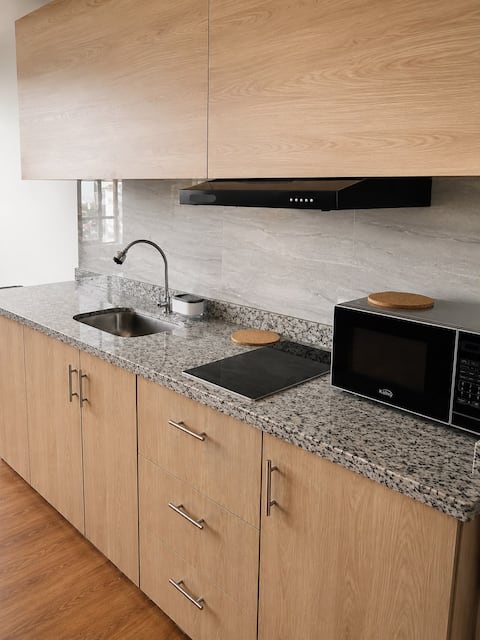 Anuncio de Airbnb popular: Apartaestudio North of Bogota, Near Parque 93 en Barrios Unidos