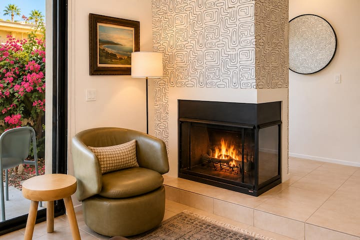 Downtown Modern Palm Springs Oasis | 2 King Suites - Palm Springs, CA