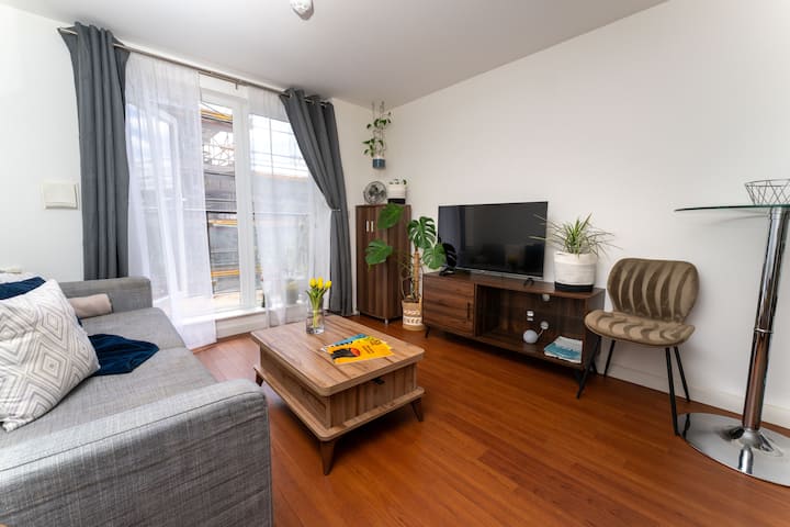 Woking Central Living - Woking