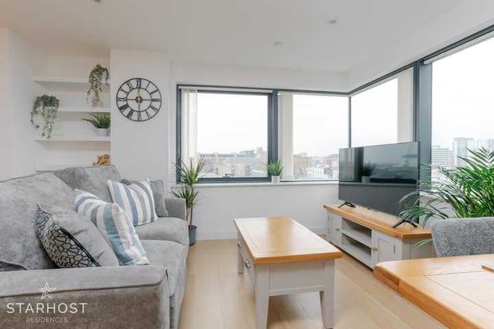 Superb 2br Apartment In Ocean Village - 사우샘프턴