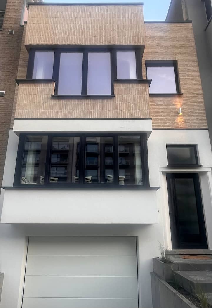 Luxury Mid-century Sea House | Garden & 2 Parkings - Bruges