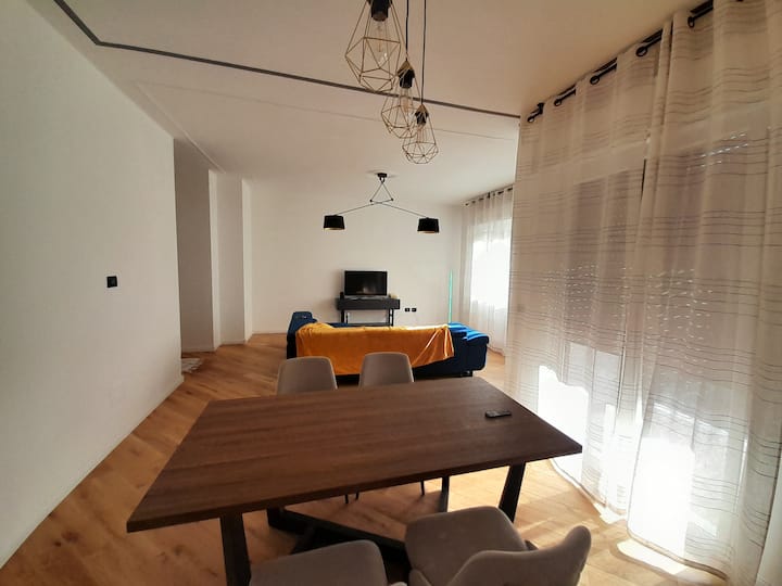 Appartamento Ammobiliato Affitto Vacanze. - Imperia