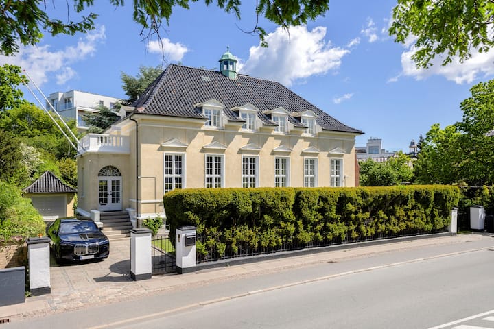 Large Villa In Copenhagen Near The Beach - Copenhague