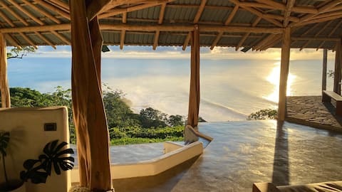 Rainforest Rustic Luxe w/Breathtaking Views