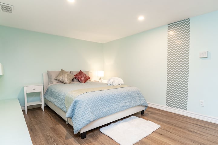 Rh Two Cozy Basement Bedrooms Close To Go-train - Vaughan