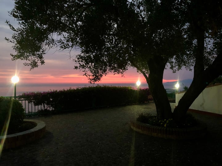 Casa Sul Mare Con Due Camere Da Letto + Soggiorno - Palinuro