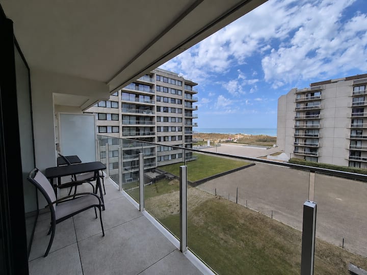 Studio In De Panne
Ruytingen 0401 + Parking - Ghyvelde