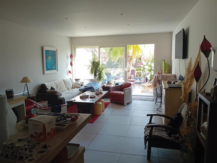 Bel Appartement Avec Terrasse Proche Des Plages - Sauvian
