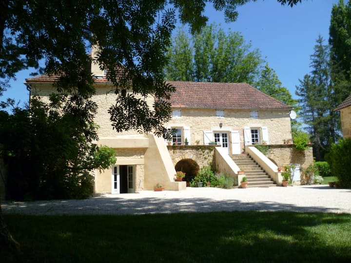 Suite Familiale "Les Figuiers Du Tournefeuille" - Souillac