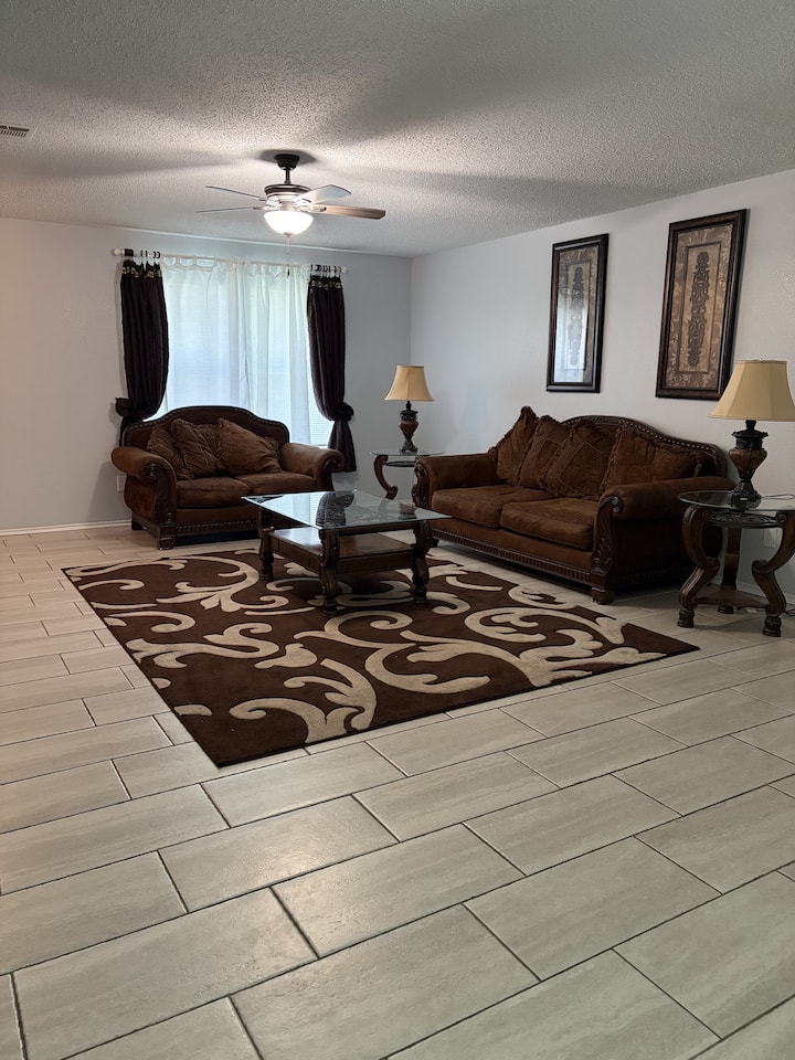 The Pure Haven Lodge - Arlington