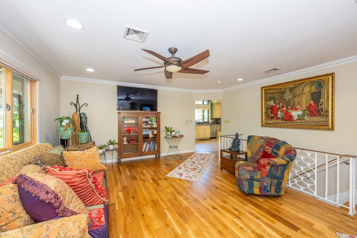 World Cup Hq | Pool + Hot Tub + Bar | Near Metlife - Splash Pad, Prospect Park