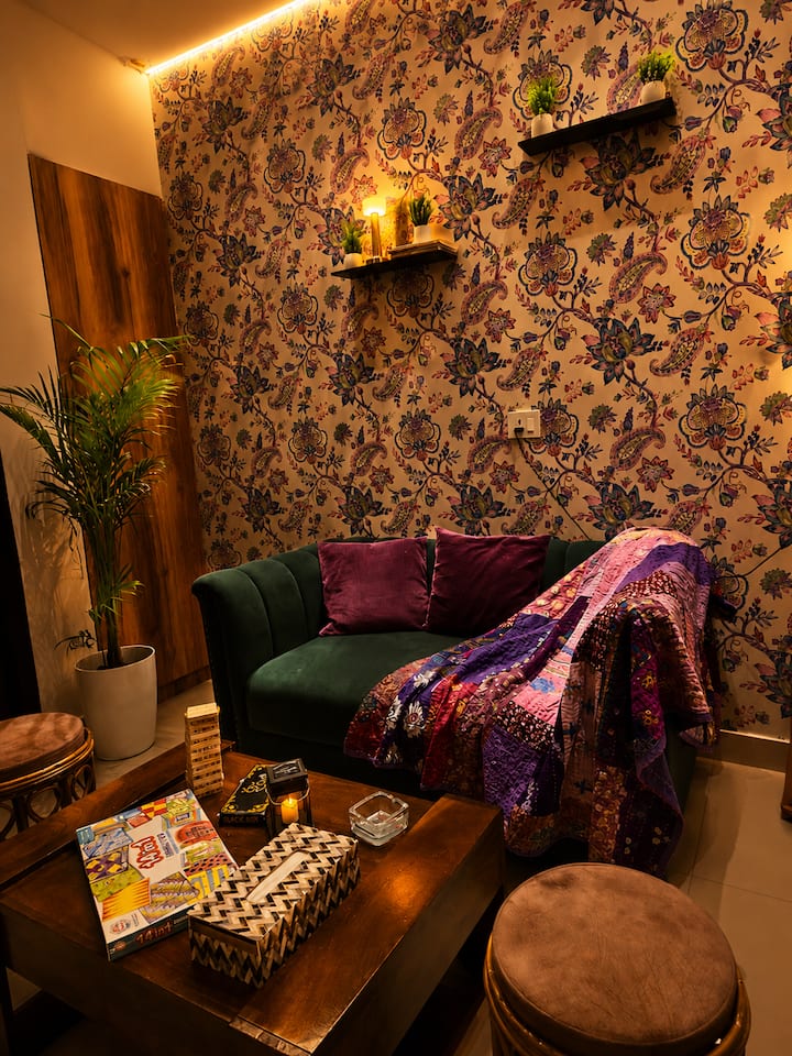 The Amber Escape | Mountain View | Rooftop Retreat - 데라둔