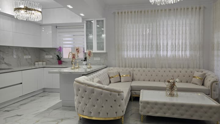 Karavos Apartment - Ахарнес