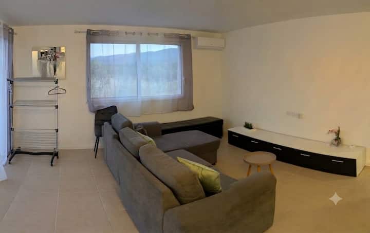 Logement Privée Au Rez-de-chaussée D'une Maison. - Ille-sur-Têt