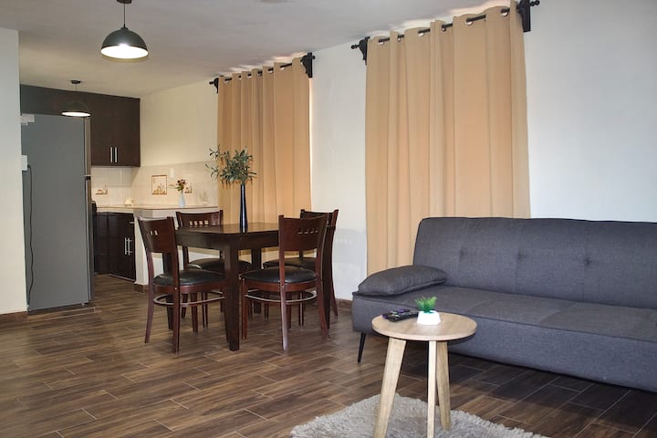 Departamento Amplio Y Cómodo En Tampico - Tampico