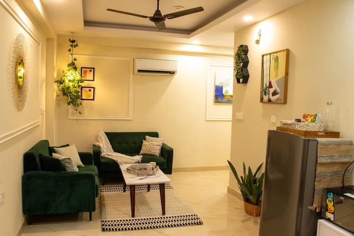 402 | Designer 1br Retreat | Golf Course Rd - Gurgaon