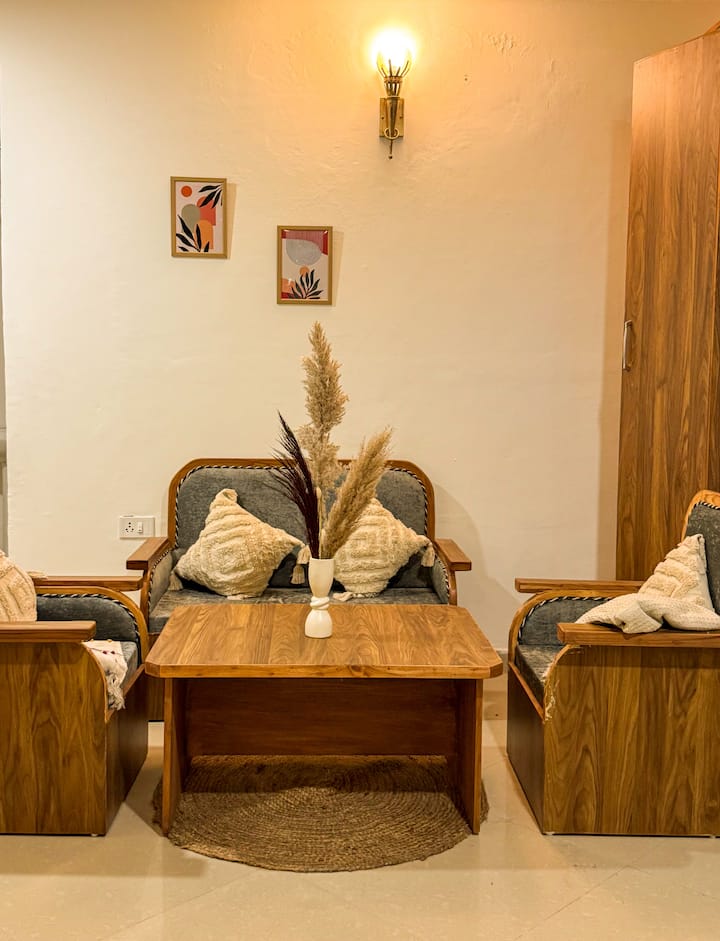 The Soul Nest: Boho Suite With 2 Rooms & A Pantry - 다람살라