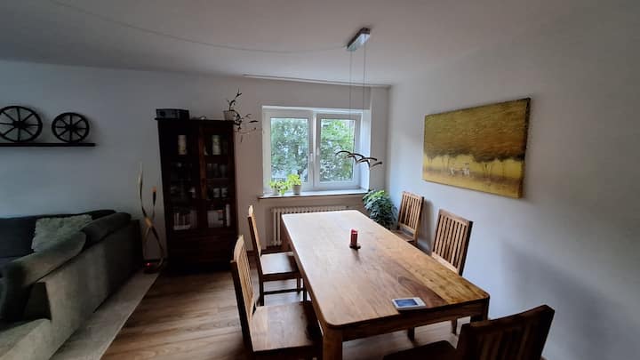 Möblierte 4-zimmer-wohnung Zur Zwischenmiete - Köln