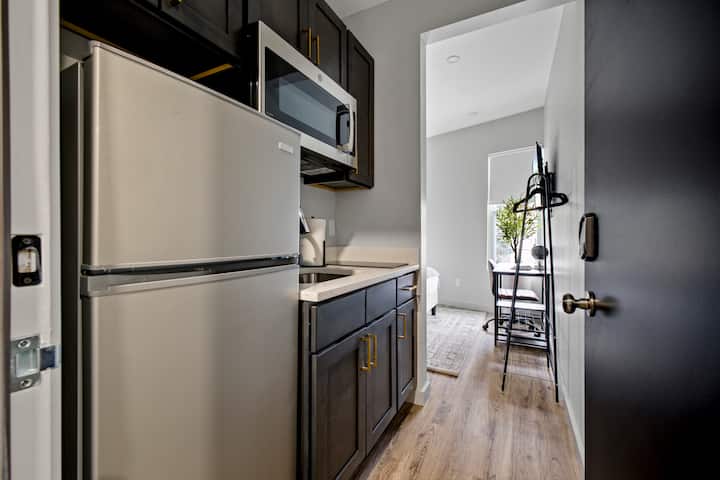 The Columbus Hotel | The Residence Studio | 89-206 - Middletown, NY