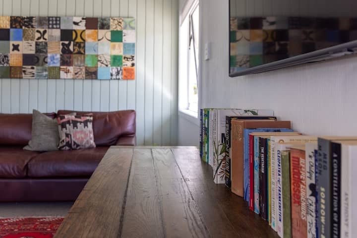 The Green House | Estuary Escape - Whangamatā