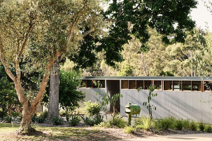 Sweetwater | Bush And Beach Retreat - Frankston