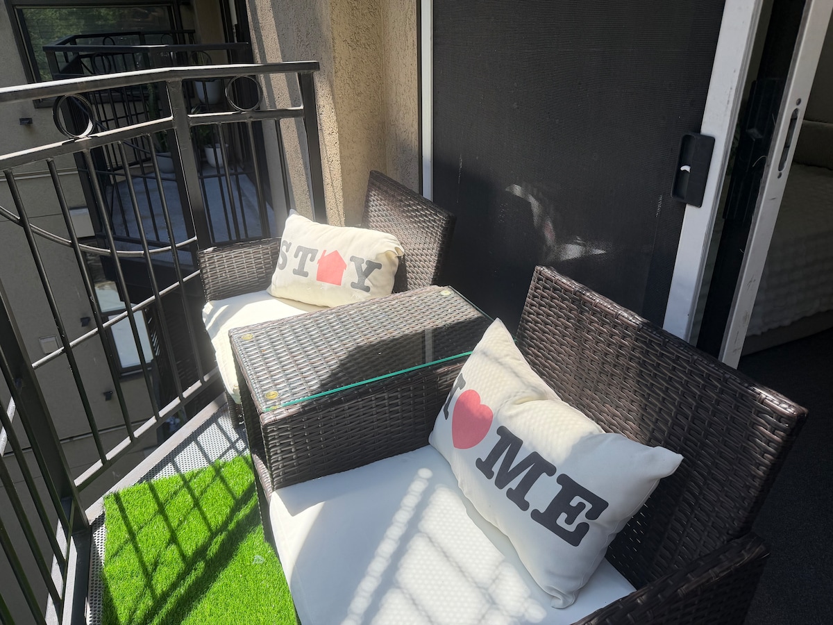 Downtown Seattle Retreat