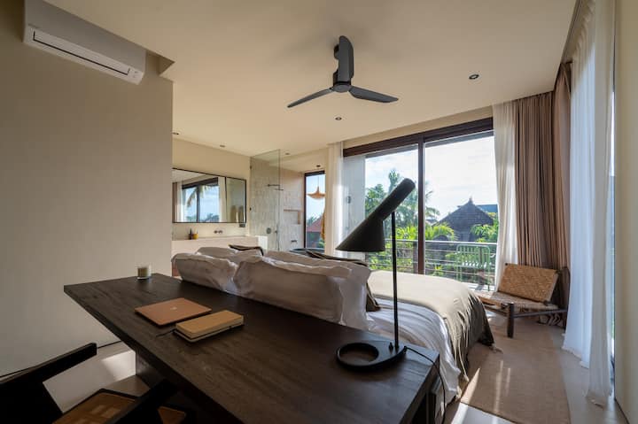 Priestranný apartmán s výhľadom na trópy