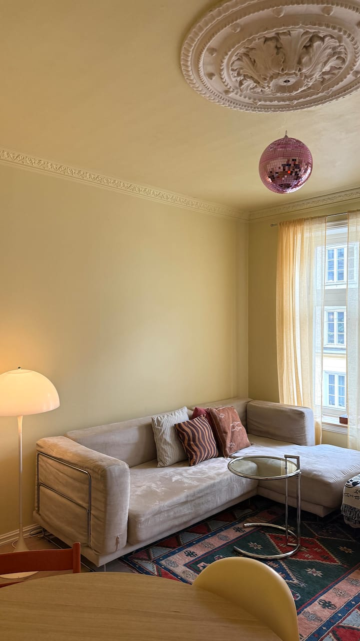 Vibrant And Modern Apartment In Grünerløkka - Oslo