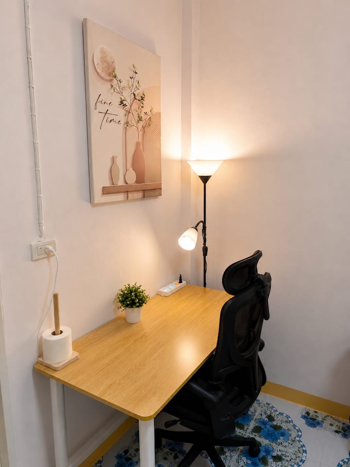 Workspace evidence from Charming 1-BDR Furnished Home with Private Kitchen