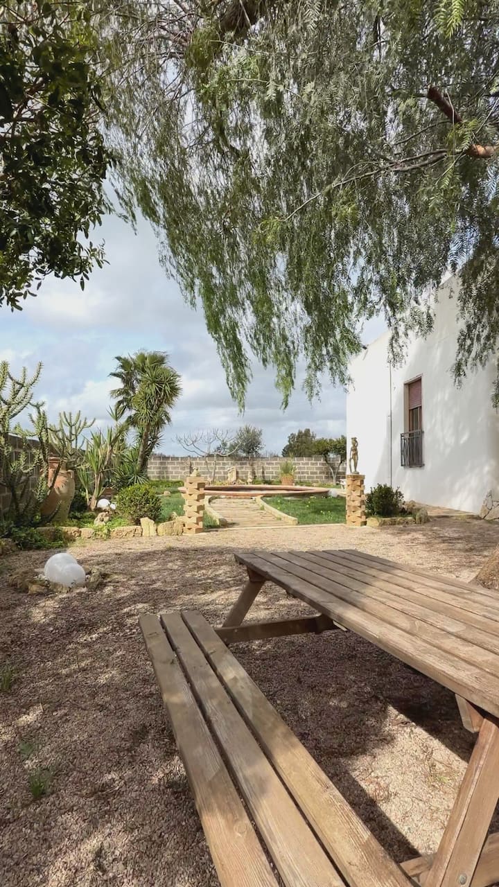 Villa Relax Puntadoro 
Con Piscina E Giardino - Gallipoli