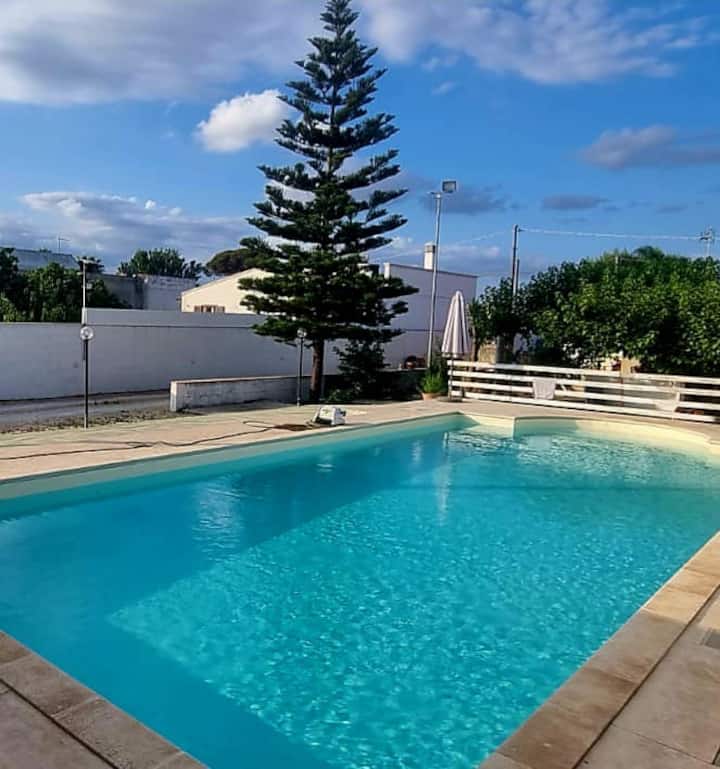 Fraris B&b Con Piscina Privata - Galatina