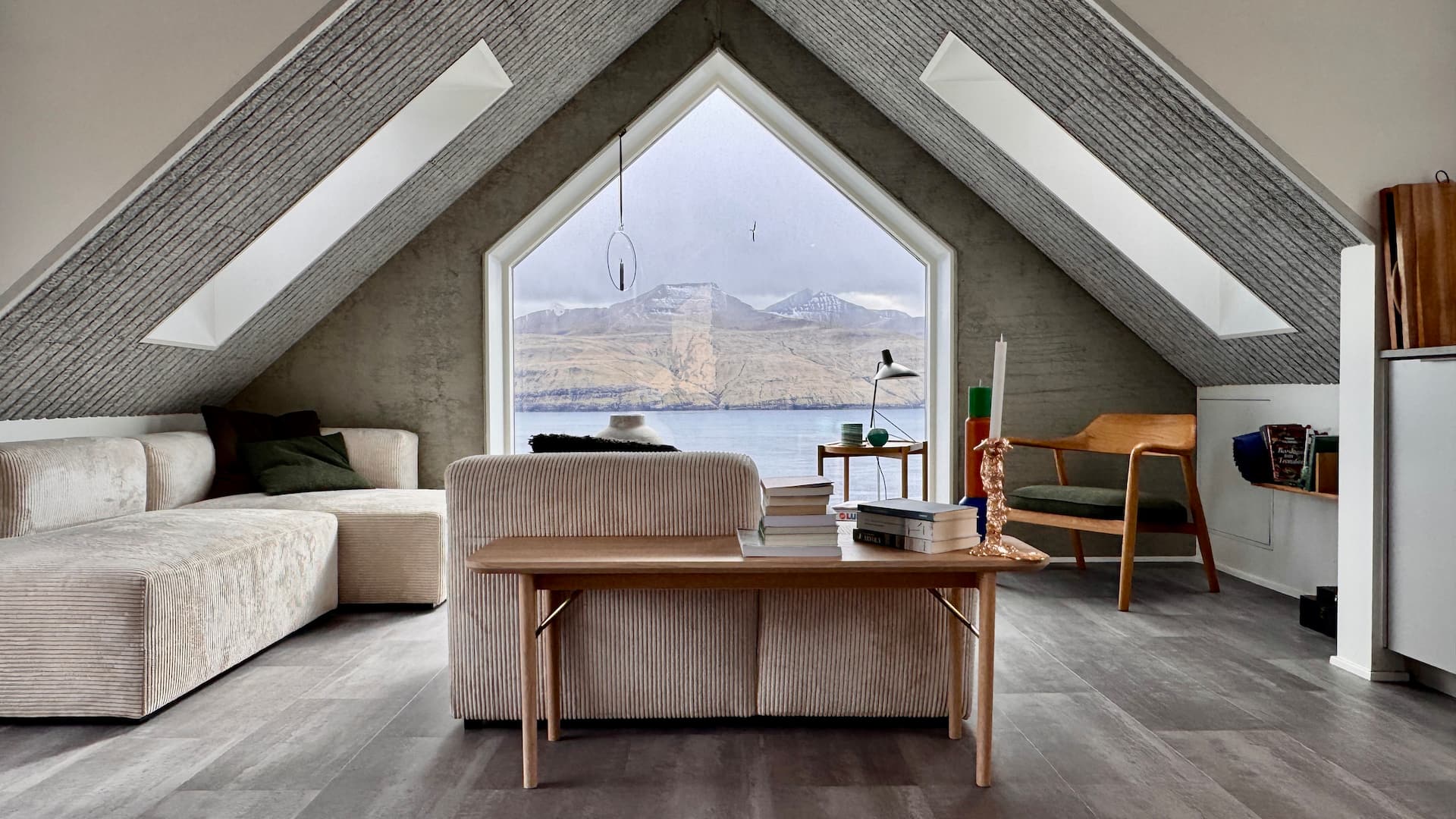 Beitisstova - Mesmerizing Sea & Mountain Views