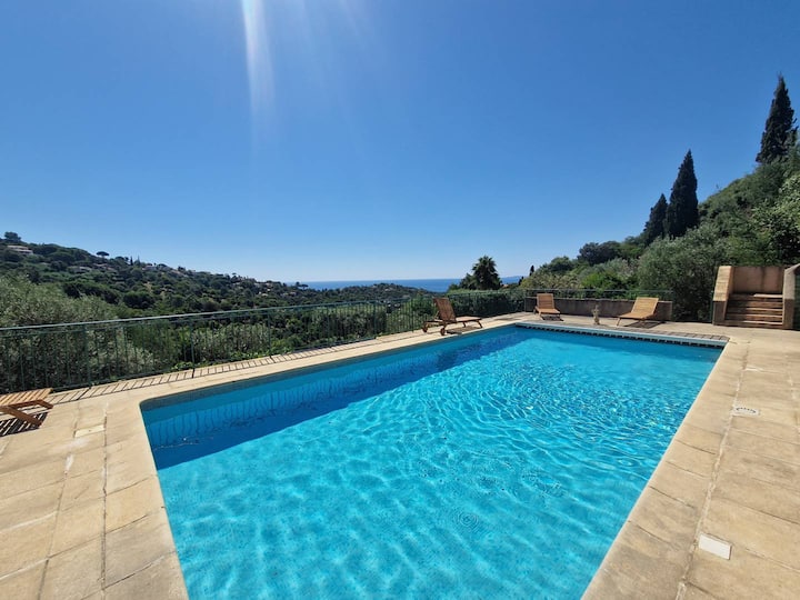 Villa Avec Piscine Et Vue Mer - Pers. - La Croix-Valmer