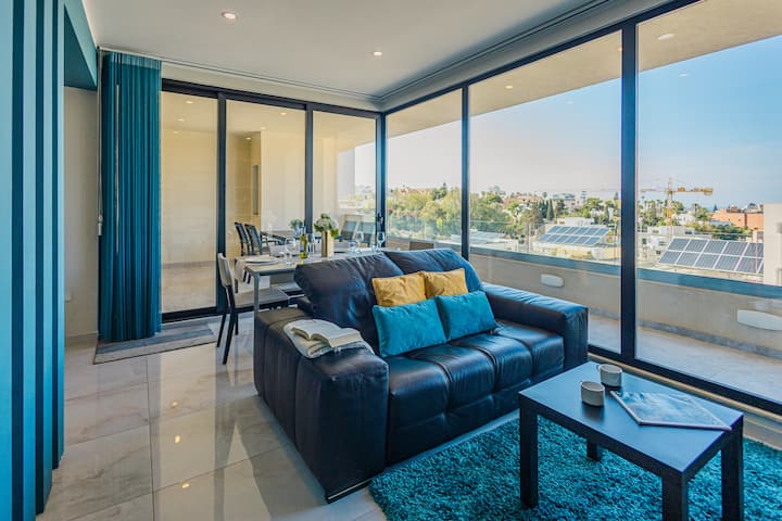 Pine Valley Suites | Sea Views | Large Terrace - Malte