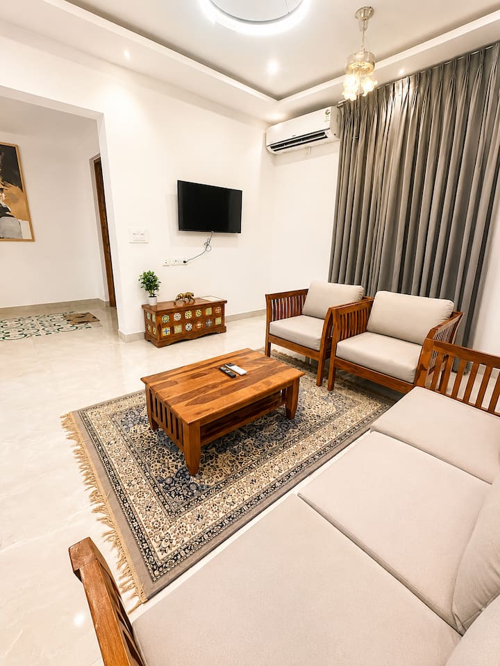 Living room 1 image 6