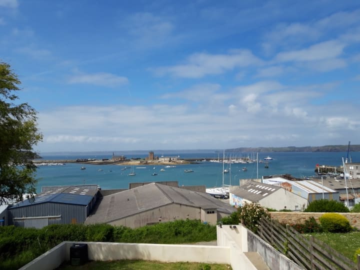 Appartement Rdc Vue Sur Le Port - Morgat