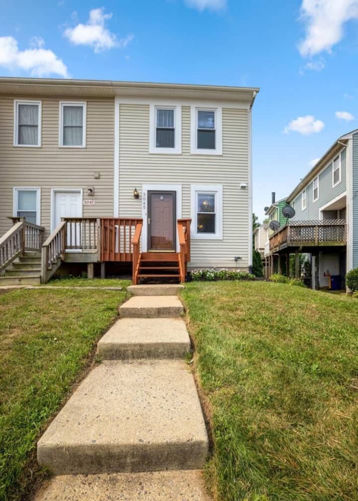 Cozy 3br Oasis | Great For Traveling Professionals - Maryland