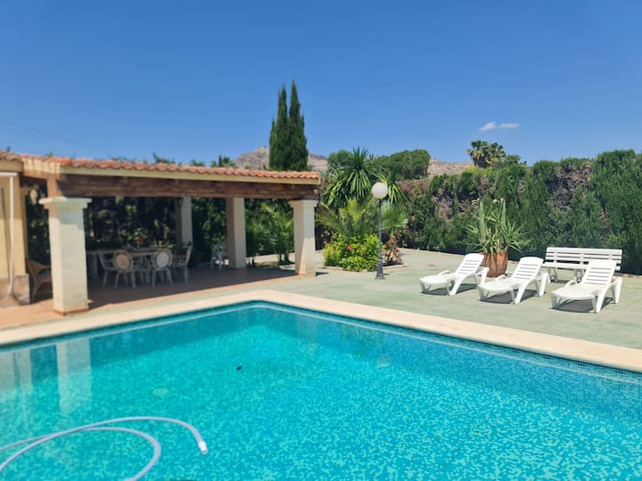 Acogedor Chalet En Aspe - Elche
