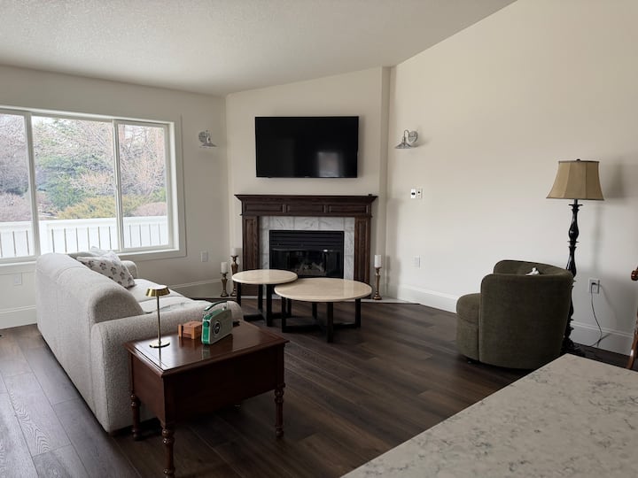 Fairway Cottage - Taber