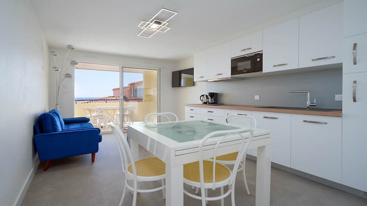 Joli Appt 4 Pers Vue Mer Avec Piscine - Vias