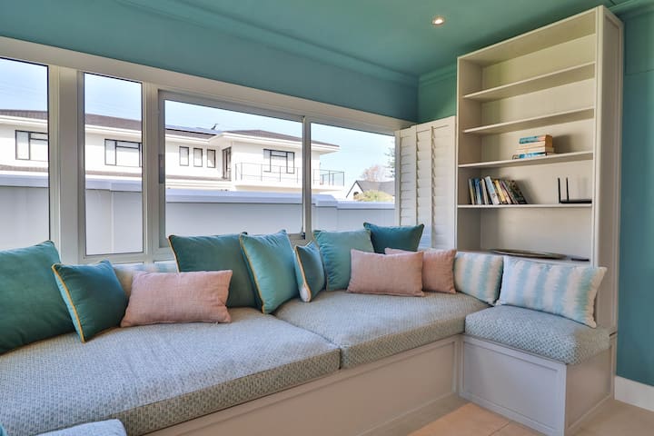 Beautiful Home 5 Minutes From Beach - Onrus